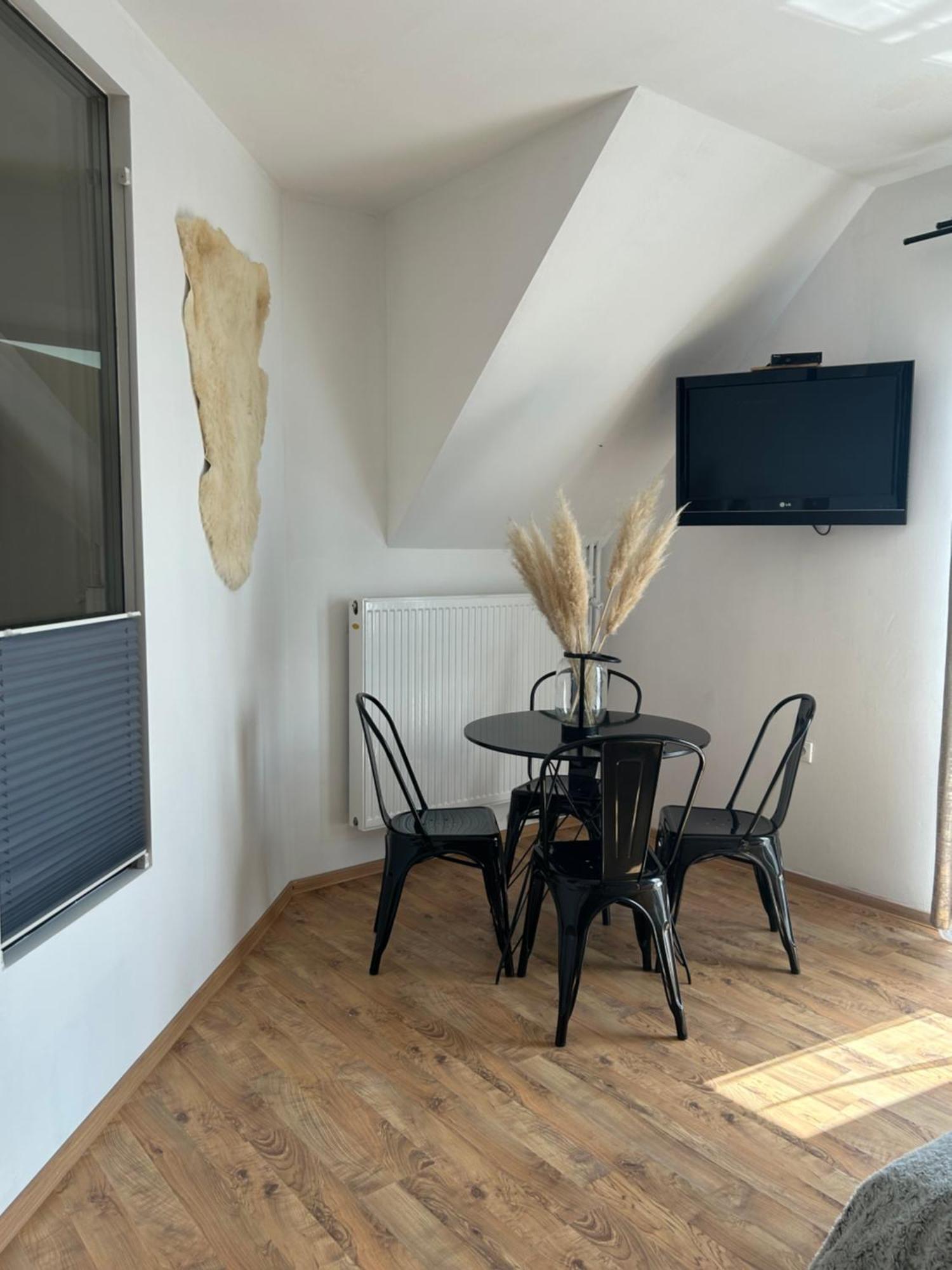 קלוצ'קובצה Apartamenty Adamcykowka Blisko Velo Czorsztyn! מראה חיצוני תמונה